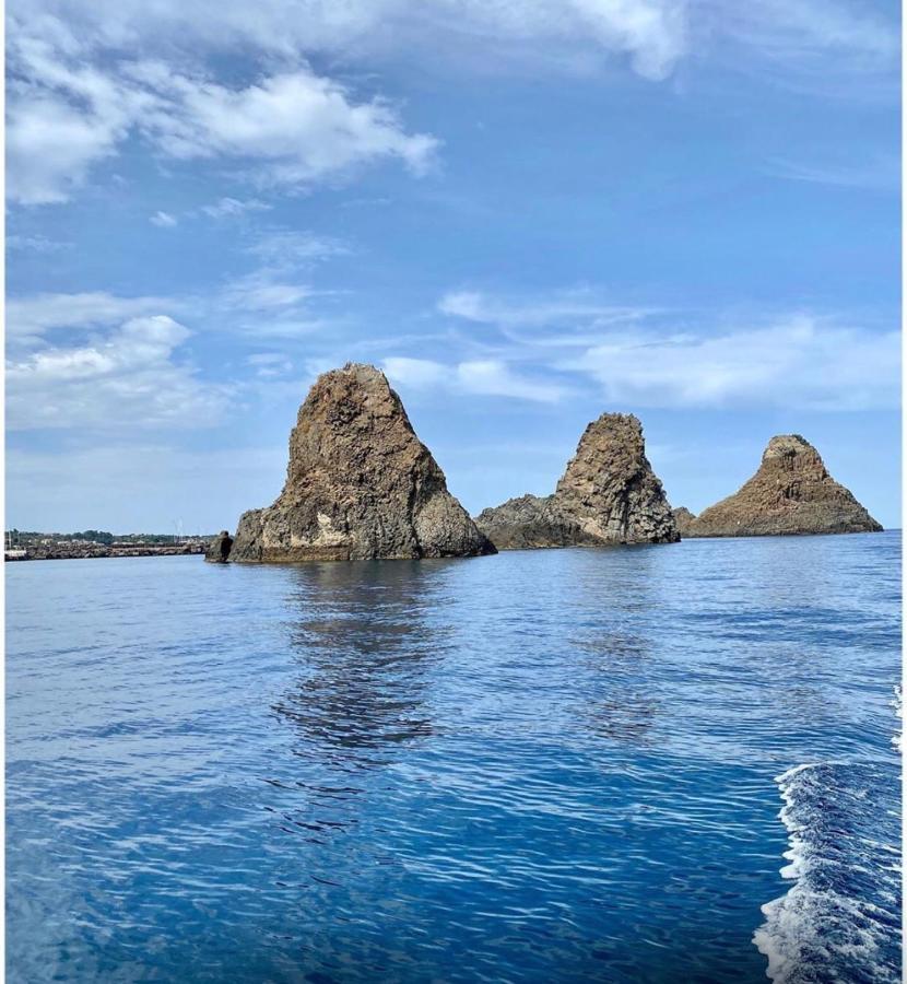 Bed and Breakfast Sicitaly Aci Castello Exterior foto